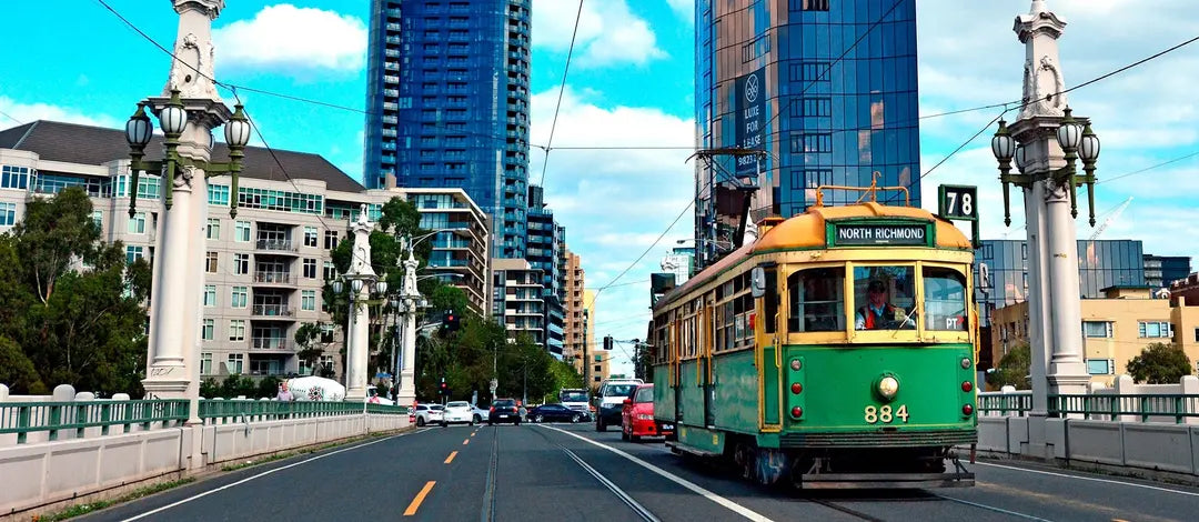 Meet Australia: Cities & Natural Wonders