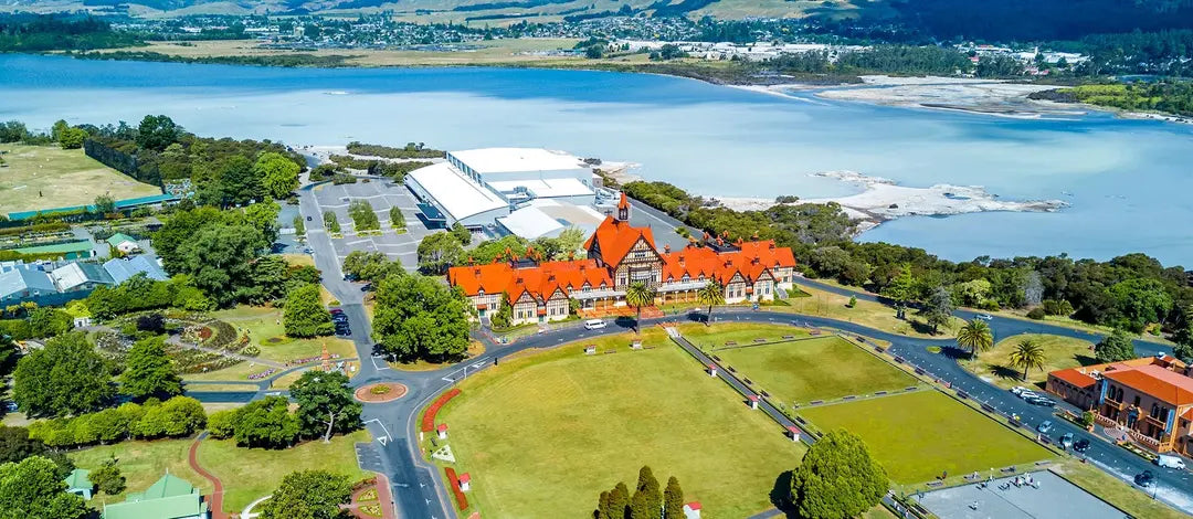 Meet New Zealand's Wonders